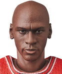 Michael Jordan (Chicago Bulls) MAFEX Collectible Figure 17 cm