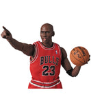 Michael Jordan (Chicago Bulls) MAFEX Collectible Figure 17 cm