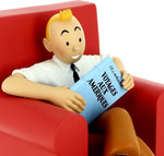 Tintin Statue The Red Sofa. Tintin sitting in his chair from the Icons Collection by Moulinsart. - chair, Chaise, Het gebroken oor, Kuifje, Moulinsart, red chair, stoel, The Broken Ear, Tintin, tintin statue - Gadgetz Home